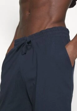 Pier One Pyjama - Dark Blue/Bordeaux 14 Pier One Pyjama - Dark Blue/Bordeaux -Pier One Aanbiedingen Winkel 054dcd8e459c410aa898a7f88c95e5c4