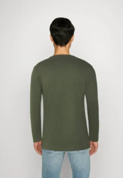 Pier One 2 Pack - Longsleeve - Off-White/Dark Green -Pier One Aanbiedingen Winkel 0759921164bf4a61ad41012bec4a7502 scaled