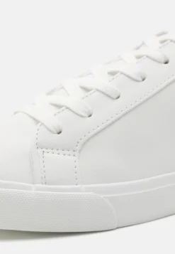 Pier One Sneakers Laag - White -Pier One Aanbiedingen Winkel 089ffbe2a2a84ebbaff4ded3f08bcf0e scaled