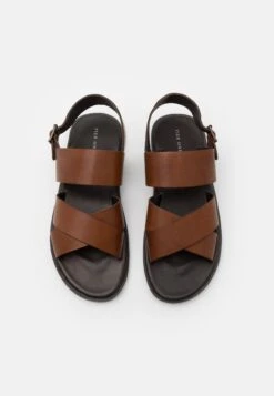 Pier One Unisex - Sandalen - Cognac -Pier One Aanbiedingen Winkel 0a07074850c04c5cbb6dcf9e4ef2f80a