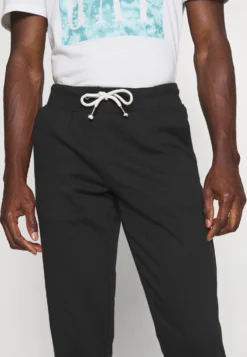 Pier One 3 Pack - Trainingsbroek - Mottled Light Grey/Mottled Dark Blue/Black -Pier One Aanbiedingen Winkel 0c1b615301bf4030a2841c02ed19e229 scaled