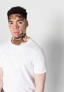 Pier One 10 Pack - T-Shirt Basic - White/Black 11 Pier One 10 Pack - T-Shirt Basic - White/Black -Pier One Aanbiedingen Winkel 20c7d5f73fe449b7b6c0eb7a99388079