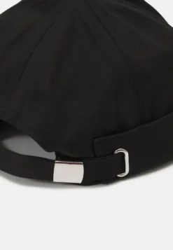 Pier One Muts - Black -Pier One Aanbiedingen Winkel 242bb431518647b4b9c15b1330b4a861 scaled