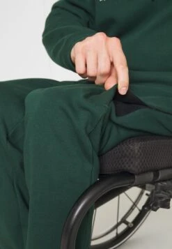 Pier One Trainingsbroek - Dark Green -Pier One Aanbiedingen Winkel 2798603756624471b354f03510800ee8