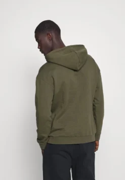 Pier One 2 Pack - Hoodie - Olive/Grey -Pier One Aanbiedingen Winkel 28861f0491104a3a9822c6be6ec7b12d scaled