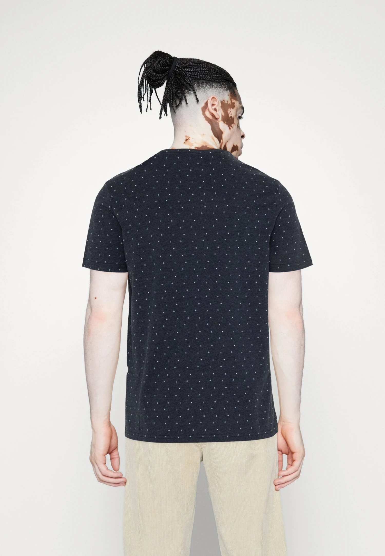 Pier One 5 Pack - T-Shirt Basic - Dark Blue/White/Red 3 Pier One 5 Pack - T-Shirt Basic - Dark Blue/White/Red - Afbeelding 3