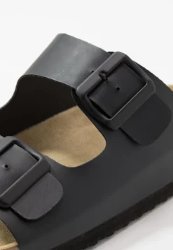 Pier One Unisex - Pantoffels - Black -Pier One Aanbiedingen Winkel 2c1088e9c35241008f77393ded163426 scaled