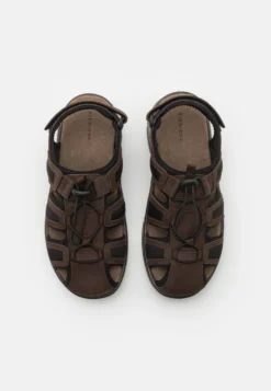 Pier One Leather - Outdoorsandalen - Brown -Pier One Aanbiedingen Winkel 2f7ff40eeede463ba421d45819843353 scaled