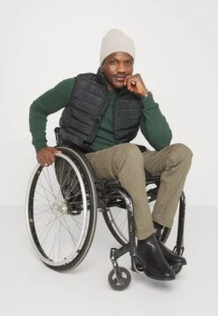 Pier One Bodywarmer - Black 17 Pier One Bodywarmer - Black -Pier One Aanbiedingen Winkel 336bb9182f0a4a37bec68dd5919004c6