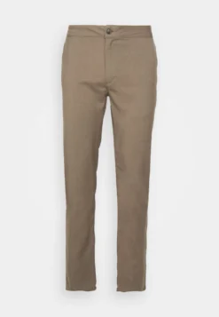 Pier One Chino - Brown 8 Pier One Chino - Brown -Pier One Aanbiedingen Winkel 43429b3dbadb4fbb8644ed184f10708f scaled