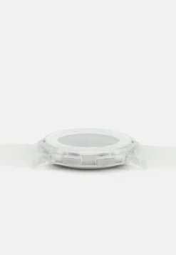 Pier One Digitaal Horloge - Transparent -Pier One Aanbiedingen Winkel 4386d6beaa344030852b52d67b353427 scaled