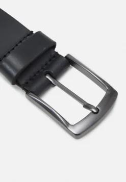 Pier One Leather - Riem - Black -Pier One Aanbiedingen Winkel 4ba28bead196462390c660387d1b159d scaled