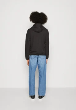 Pier One Regenjas - Black -Pier One Aanbiedingen Winkel 4e357a4c9dc64463935acb495187a2e8 scaled