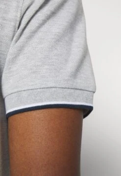 Pier One 2 Pack - Poloshirt - Light Grey/Dark Blue -Pier One Aanbiedingen Winkel 5e4da2bcaa4e4b41b638ac5c292bdd5f