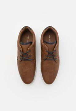 Pier One Sportieve Veterschoenen - Cognac/White 9 Pier One Sportieve Veterschoenen - Cognac/White -Pier One Aanbiedingen Winkel 640bfce7340948fdabf914861e9bbb2b