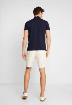 Pier One Tricolore Trim- Poloshirt - Dark Blue 8 Pier One Tricolore Trim- Poloshirt - Dark Blue -Pier One Aanbiedingen Winkel 6a726b51594448beb2b5f4664804270a