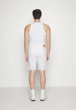 Pier One Colored Twill White Denim - Jeansshort - White Denim -Pier One Aanbiedingen Winkel 6fb902e0dcfa488a9a60ba7e359e011c scaled