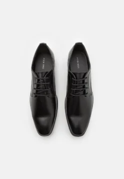 Pier One Unisex - Veterschoenen - Black 9 Pier One Unisex - Veterschoenen - Black -Pier One Aanbiedingen Winkel 709d32d13ae94f5f94b47864fb1b9f06 scaled