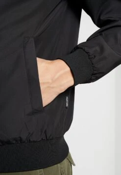 Pier One Bomberjacks - Black 11 Pier One Bomberjacks - Black -Pier One Aanbiedingen Winkel 785de7e873654e248854c6583672cfa7