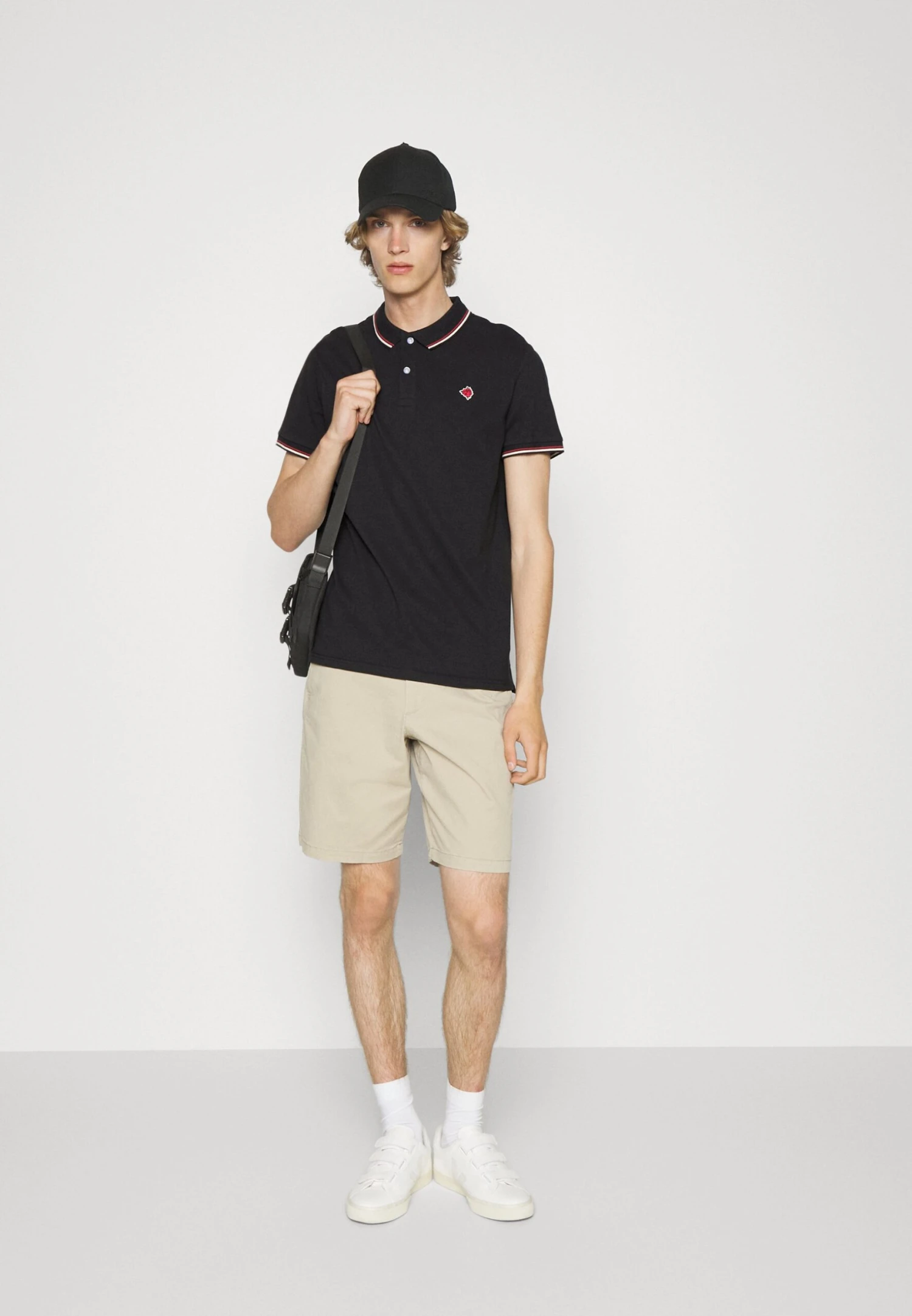 Pier One Poloshirt - Black 2 Pier One Poloshirt - Black - Afbeelding 2