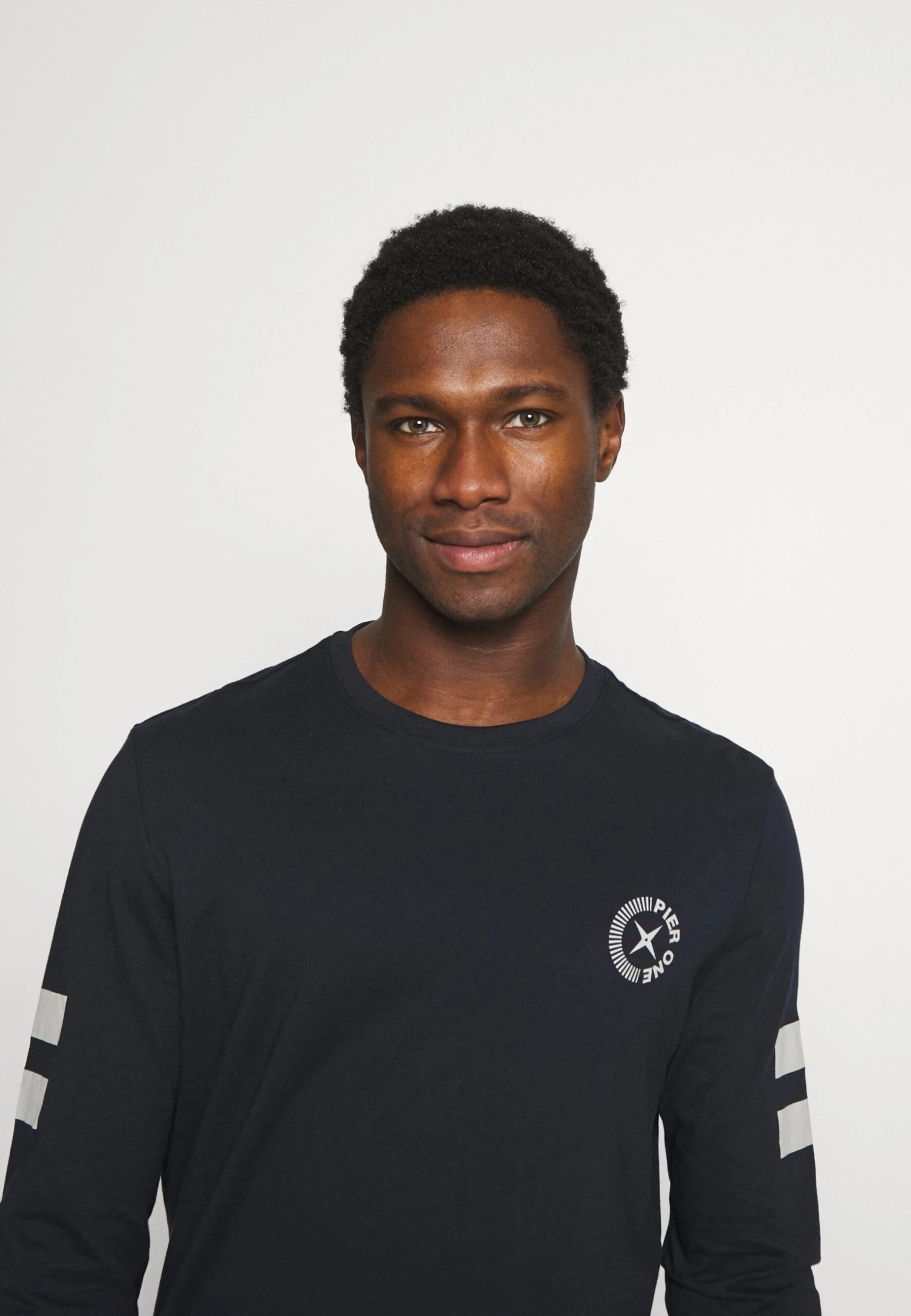 Pier One Longsleeve - Dark Blue 4 Pier One Longsleeve - Dark Blue - Afbeelding 4