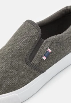 Pier One Unisex - Sneakers Laag - Grey -Pier One Aanbiedingen Winkel 8a4965b673914b6e847d91199f0f296d