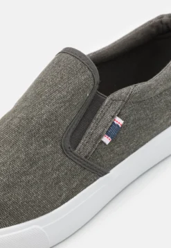 Pier One Unisex - Sneakers Laag - Grey -Pier One Aanbiedingen Winkel 8a4965b673914b6e847d91199f0f296d scaled