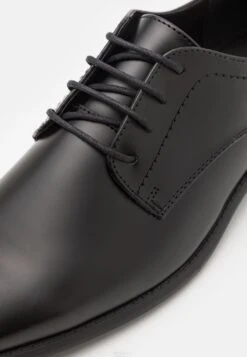 Pier One Unisex - Veterschoenen - Black 11 Pier One Unisex - Veterschoenen - Black -Pier One Aanbiedingen Winkel 8a9bd481c8e64cf6b9102aadda594c13