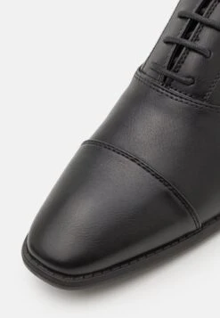 Pier One Unisex - Sportieve Veterschoenen - Black -Pier One Aanbiedingen Winkel 8eed937176a24183863e83a88f477893