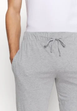 Pier One 2 Pack - Pyjamabroek - Mottled Dark Grey/Mottled Grey -Pier One Aanbiedingen Winkel 929d35d0429945df8587870b42149ffc scaled