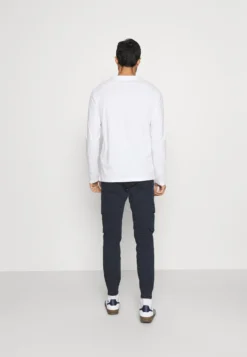 Pier One Cargobroek - Dark Blue -Pier One Aanbiedingen Winkel 959c4c7662e14654b8ace50fbb77d2d3 scaled