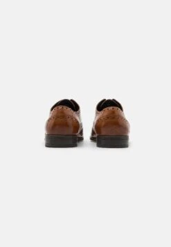 Pier One Leather - Veterschoenen - Cognac 8 Pier One Leather - Veterschoenen - Cognac -Pier One Aanbiedingen Winkel 987fb857b7e844fdb945f4f9679d3ad0