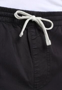 Pier One Shorts - Black 9 Pier One Shorts - Black -Pier One Aanbiedingen Winkel 9f67cde4cf9e48939327be4614db0364