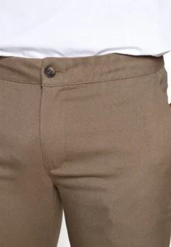 Pier One Chino - Brown 9 Pier One Chino - Brown -Pier One Aanbiedingen Winkel a0c2988fa8dc48c6a707841e5292906e scaled