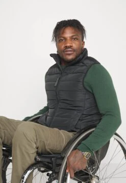 Pier One Bodywarmer - Black 15 Pier One Bodywarmer - Black -Pier One Aanbiedingen Winkel a6287727bfd1418cabf8305da2875468