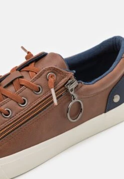 Pier One Unisex - Sneakers Laag - Cognac -Pier One Aanbiedingen Winkel a71d3c18ca7a432ea8b51be2bf35ac80