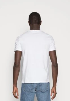 Pier One 5 Pack - T-Shirt Basic - White -Pier One Aanbiedingen Winkel a8ff4c2b90b746a59e9da10cf149a194