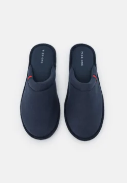 Pier One Pantoffels - Dark Blue -Pier One Aanbiedingen Winkel a980ddae57c846959579e8a4a1384f89 scaled