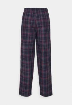 Pier One Pyjama - Bordeaux/Dark Blue -Pier One Aanbiedingen Winkel a993f166c0e4477cb8e12ca5a370aa8e scaled