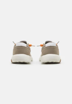 Pier One Sneakers Laag - Beige -Pier One Aanbiedingen Winkel ad862475ed104d2c8b4c14920f66ce8f scaled