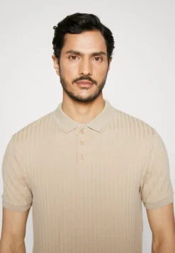 Pier One Poloshirt - Beige 9 Pier One Poloshirt - Beige -Pier One Aanbiedingen Winkel af13cde05e074730a58b8e492603528d scaled