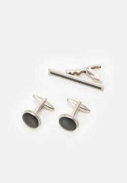 Pier One Set - Pochet - Black/Silver-Coloured -Pier One Aanbiedingen Winkel af718bb6ea53446385ba8c5b356de5e5 scaled