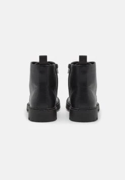 Pier One Unisex - Veterboots - Black -Pier One Aanbiedingen Winkel b4bba21c5c5045809f9f89fdc8738ce6