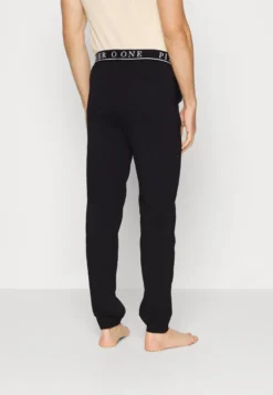 Pier One Pyjamabroek - Black -Pier One Aanbiedingen Winkel b5b87e2eedef47808434dd8a26f8d238 scaled