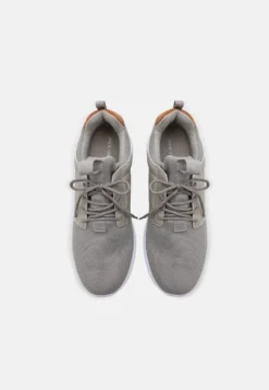 Pier One Sneakers Laag - Light Grey -Pier One Aanbiedingen Winkel b71dd9058534408f8047bc0ef94b1b38 scaled