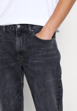 Pier One Slim Fit Jeans - Black -Pier One Aanbiedingen Winkel b79322ede7144ed7a41ffd5c4b473036