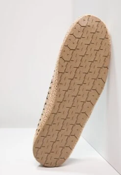 Pier One Espadrilles - Grey -Pier One Aanbiedingen Winkel bd07e57455dd4f73a673b9ee028740f1
