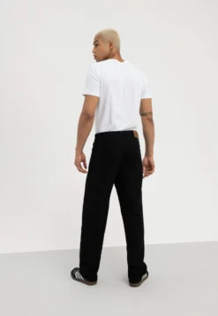 Pier One Relaxed Fit Jeans - Black Denim -Pier One Aanbiedingen Winkel bf404b2702f147db8268635cd2118982 scaled