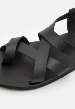 Pier One Teensandalen - Black -Pier One Aanbiedingen Winkel bfc9cb202a1044a7af0b0ffa2591ad7d scaled