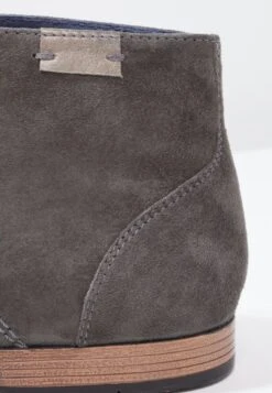 Pier One Veterschoenen - Shark/Cognac 11 Pier One Veterschoenen - Shark/Cognac -Pier One Aanbiedingen Winkel ca6c9d7b82a449058960be26da75f18d